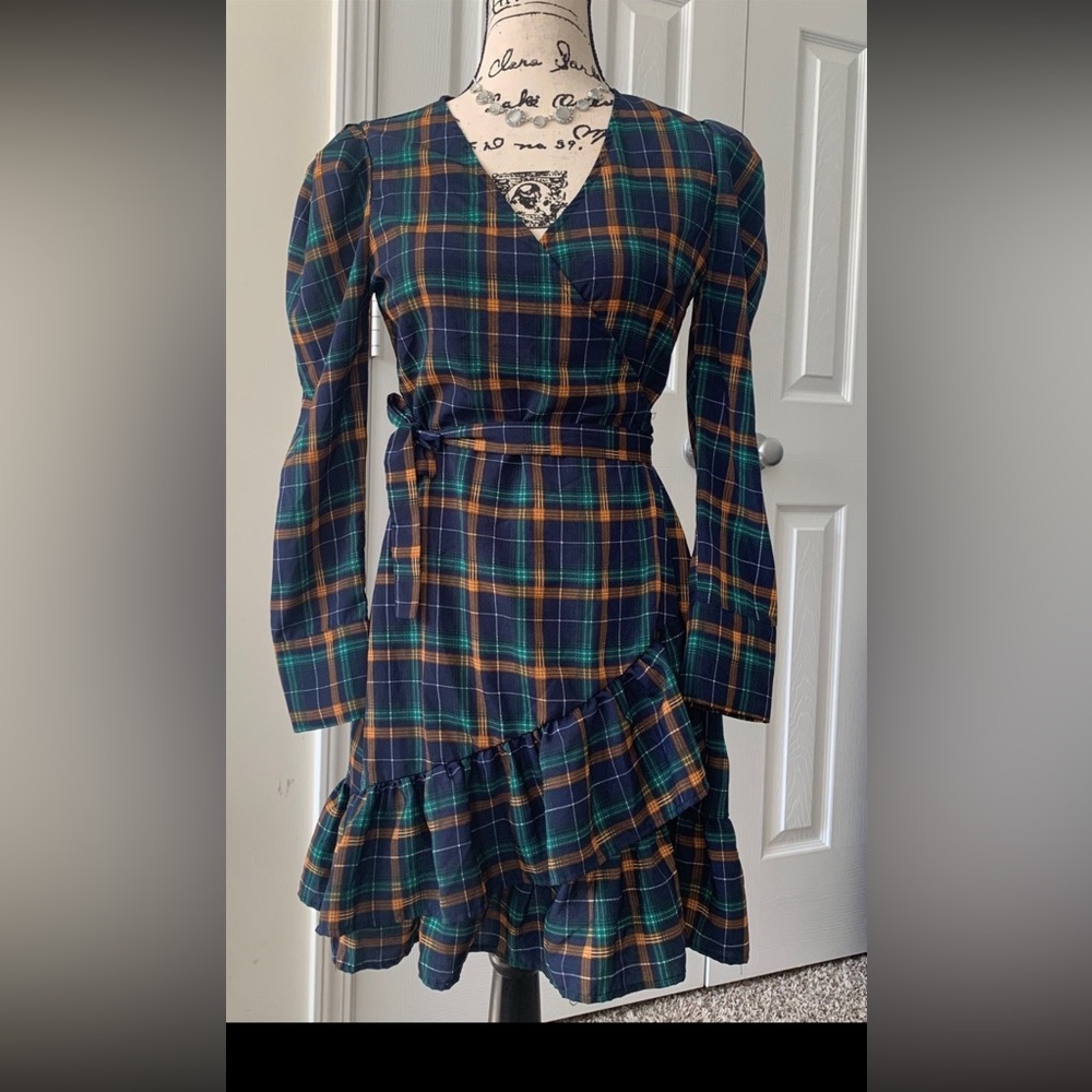 Plaid long sleeve dress